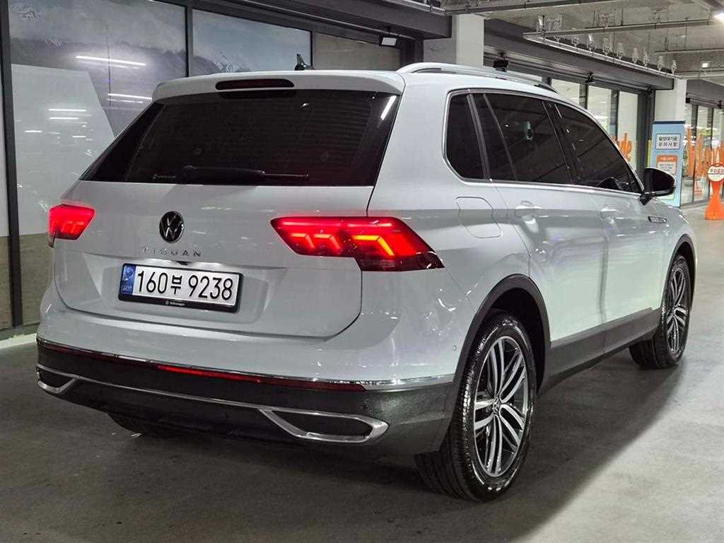 Volkswagen Tiguan - Vista 4