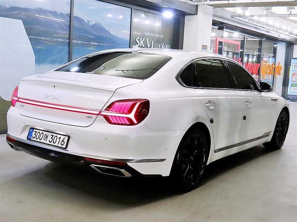 KIA K9 - Vista 4