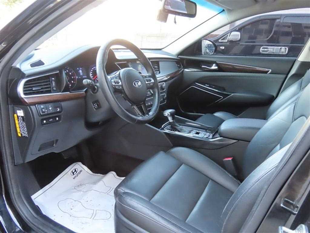 KIA K7 - Vista 5