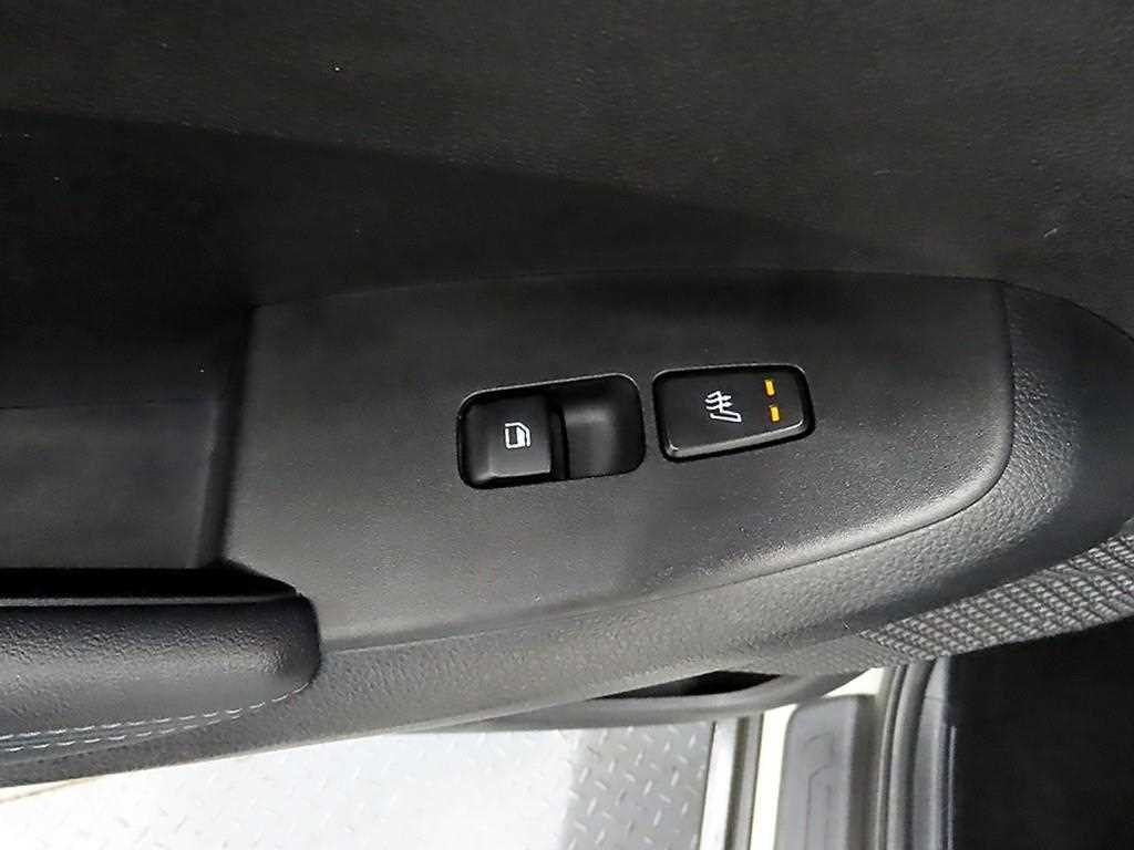KIA Seltos - Vista 12