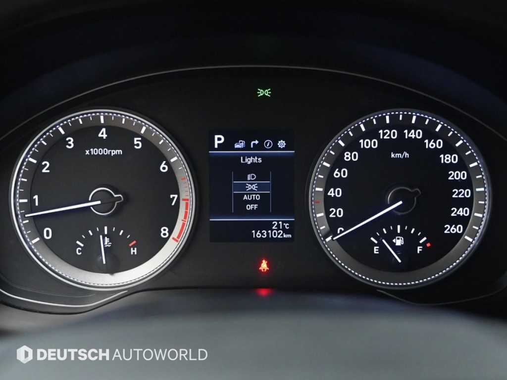 HYUNDAI Grandeur - Vista 8