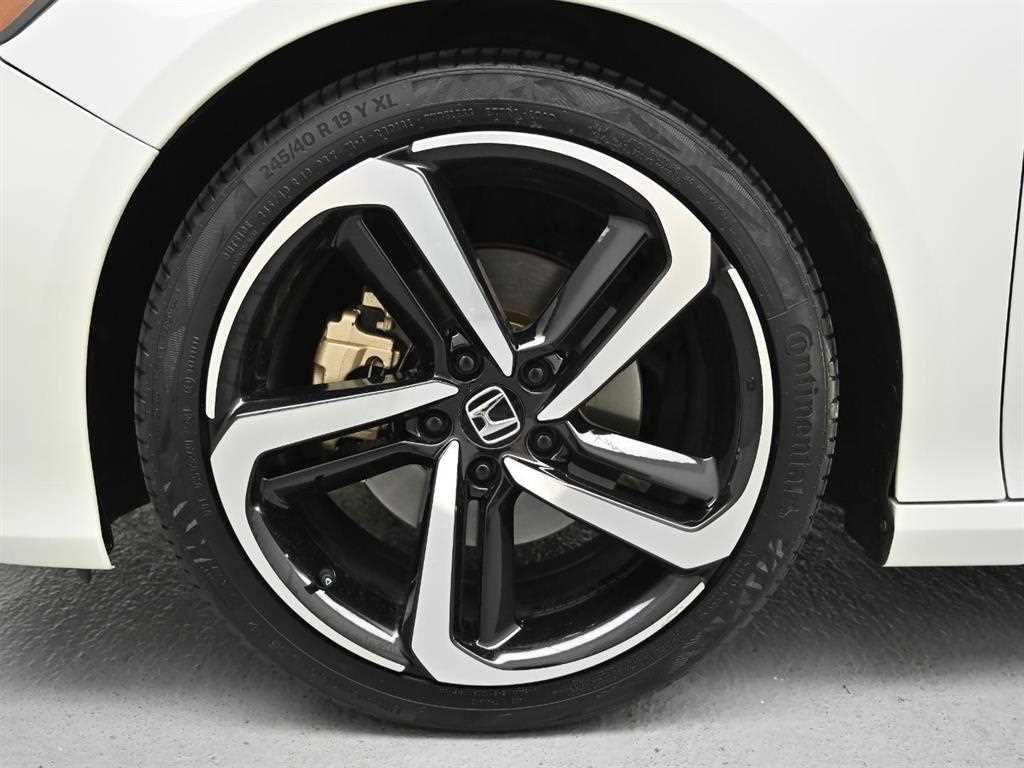 Honda Accord - Vista 5