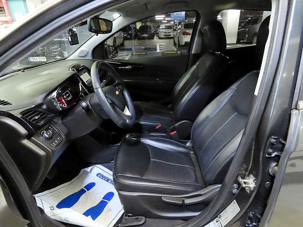 Chevrolet Spark - Vista 6