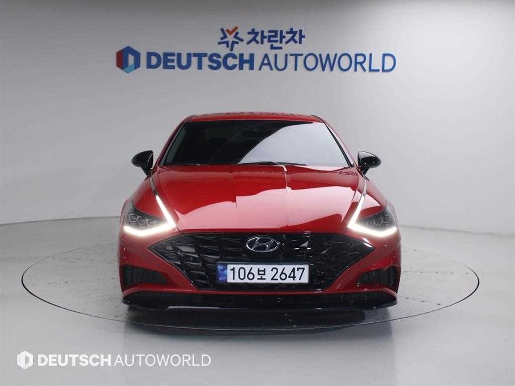HYUNDAI Sonata - Vista 3