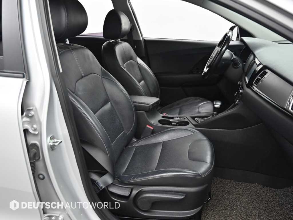 KIA Niro - Vista 10