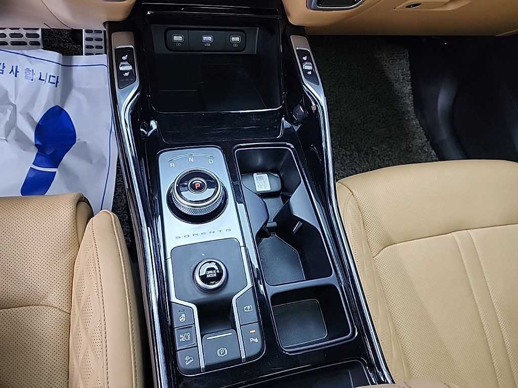 KIA Sorento - Vista 8