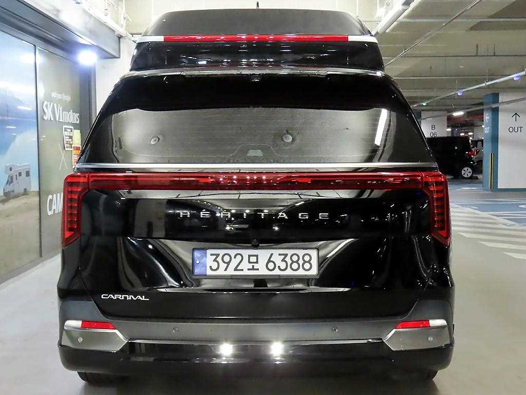 KIA Carnival - Vista 5