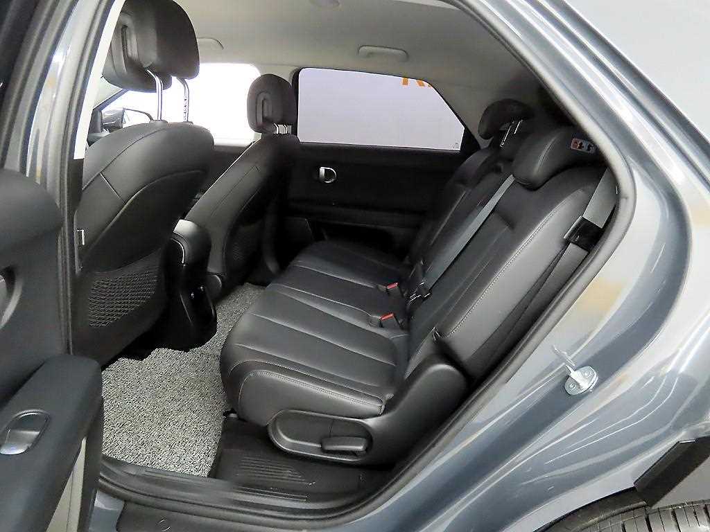 HYUNDAI Ioniq 5 - Vista 6