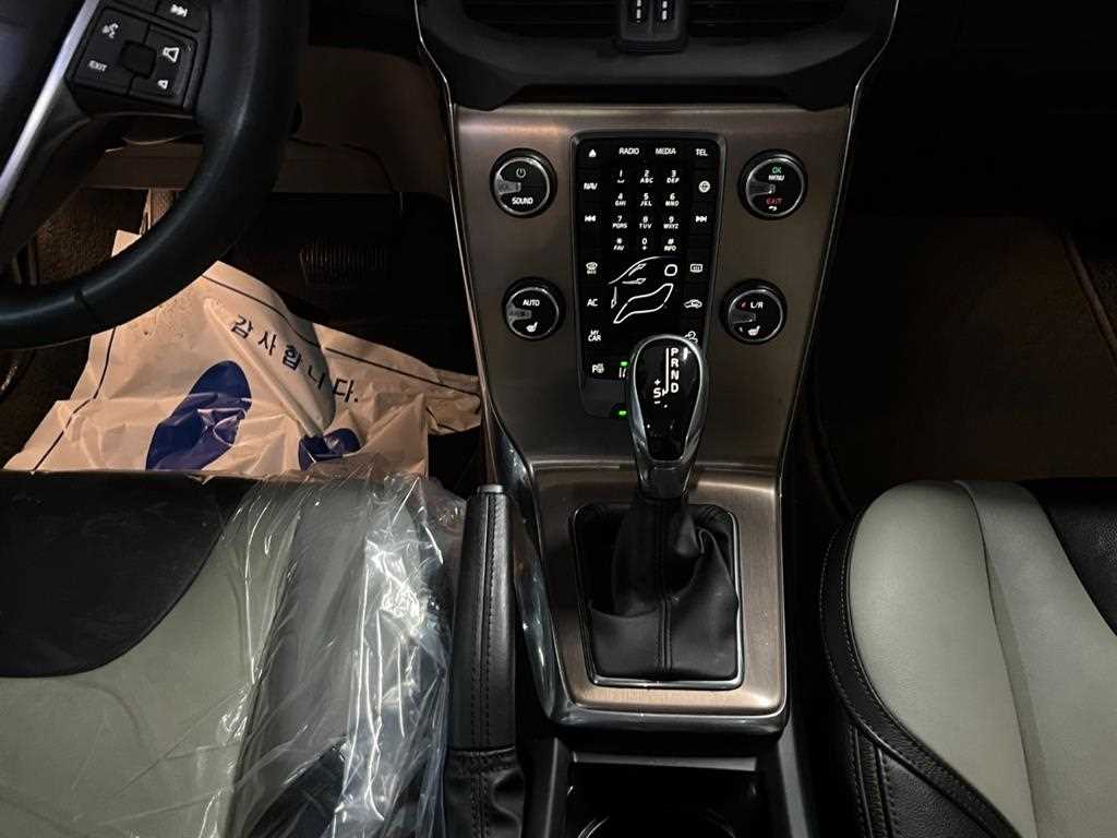 Volvo V40 - Vista 9