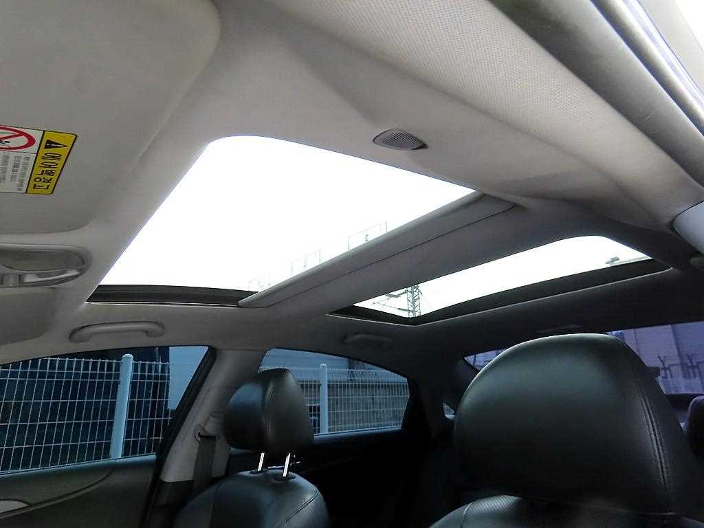 HYUNDAI Sonata 2010 Negro - Importación desde Corea - HF Imports Iquique - Foto 17