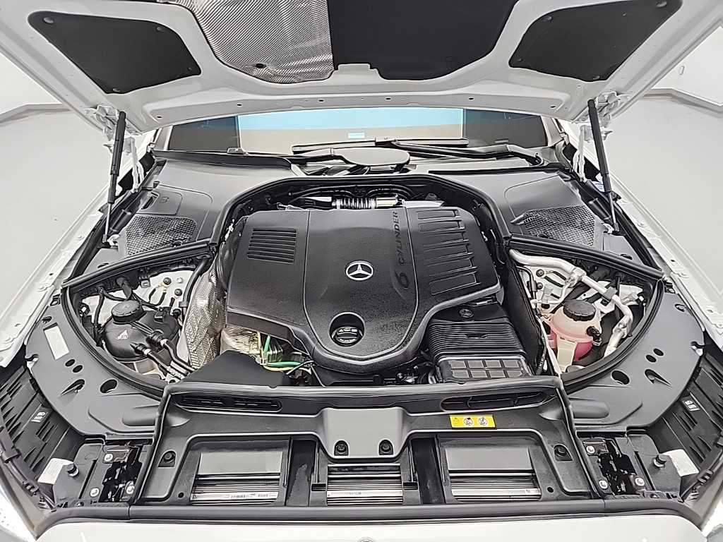 Mercedes Benz S Class - Vista 5