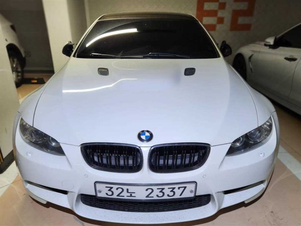 BMW 3 series 2011 Blanco - Importación desde Corea - HF Imports Iquique - Foto 1