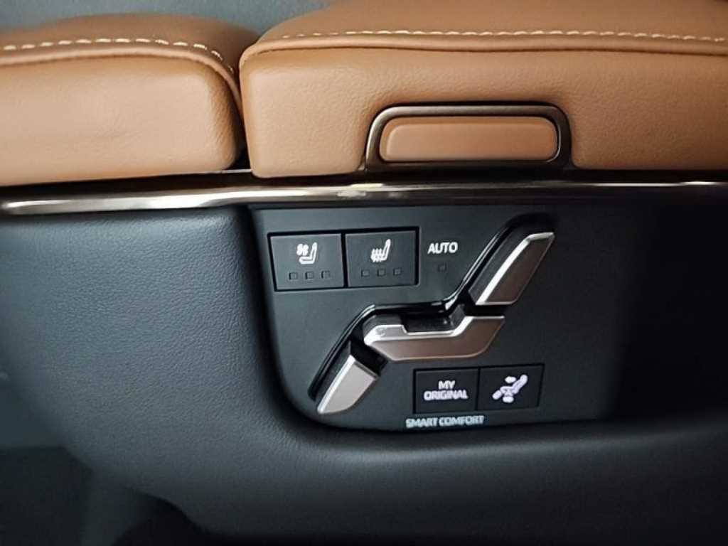 Toyota Alphard 2025 Negro - Importación desde Corea - HF Imports Iquique - Foto 16