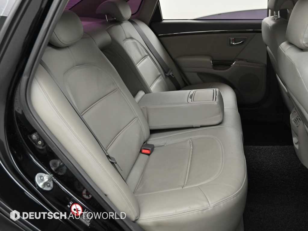 HYUNDAI Grandeur - Vista 12