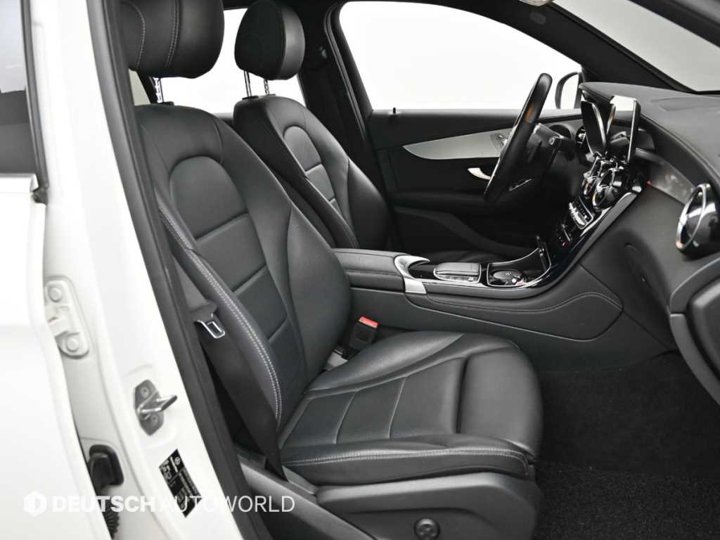 Mercedes Benz GLC Class - Vista 10