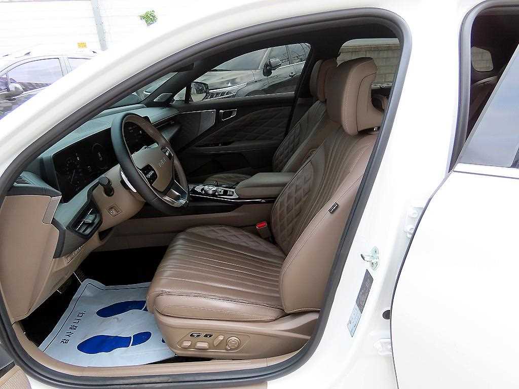 KIA K8 - Vista 5