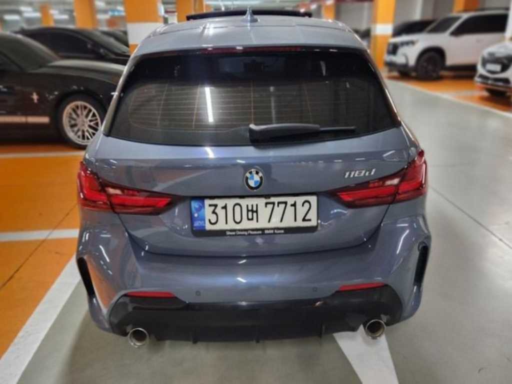 BMW 1 series - Vista 3