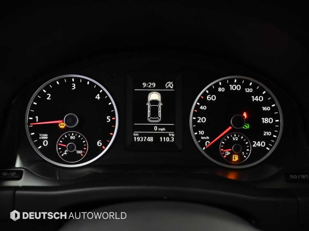 Volkswagen Tiguan - Vista 8
