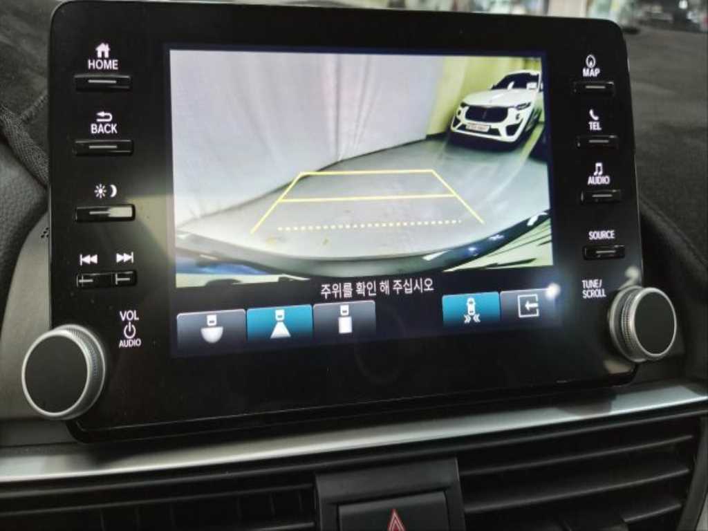 Honda Accord - Vista 12