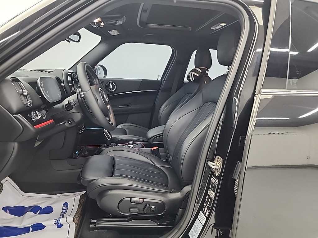 Mini Countryman - Vista 11