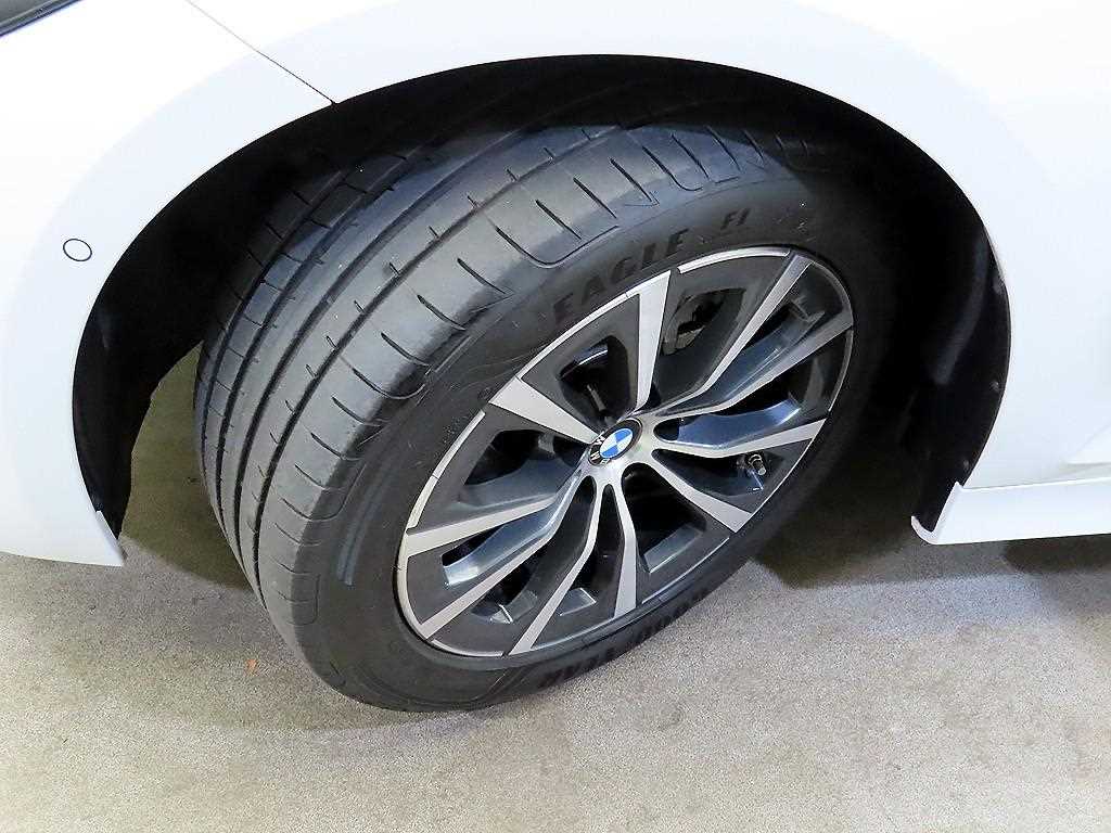 BMW 3 series 2024 Blanco - Importación desde Corea - HF Imports Iquique - Foto 20