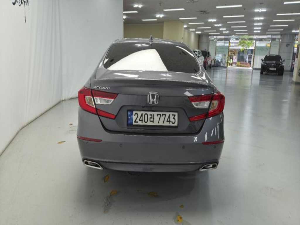 Honda Accord - Vista 5
