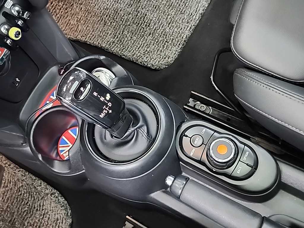 Mini Cooper - Vista 8