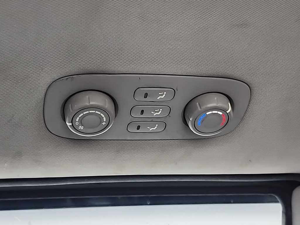 KIA Carnival 2012 Plateado - Importación desde Corea - HF Imports Iquique - Foto 14