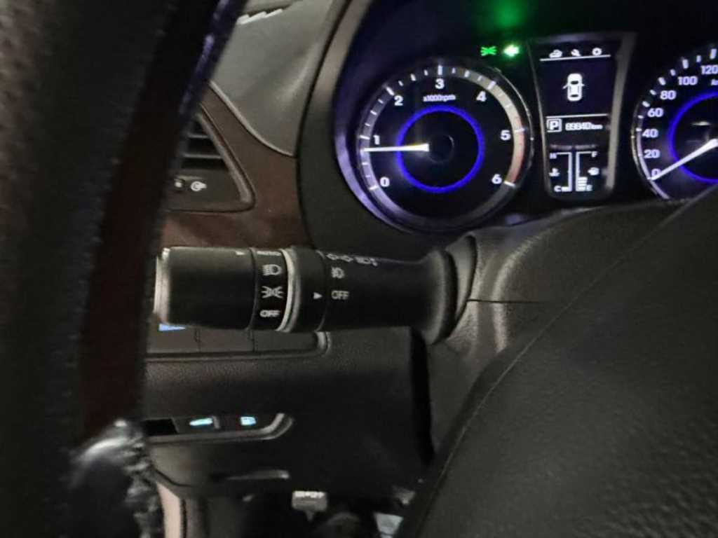 HYUNDAI Grandeur 2015 Blanco - Importación desde Corea - HF Imports Iquique - Foto 16