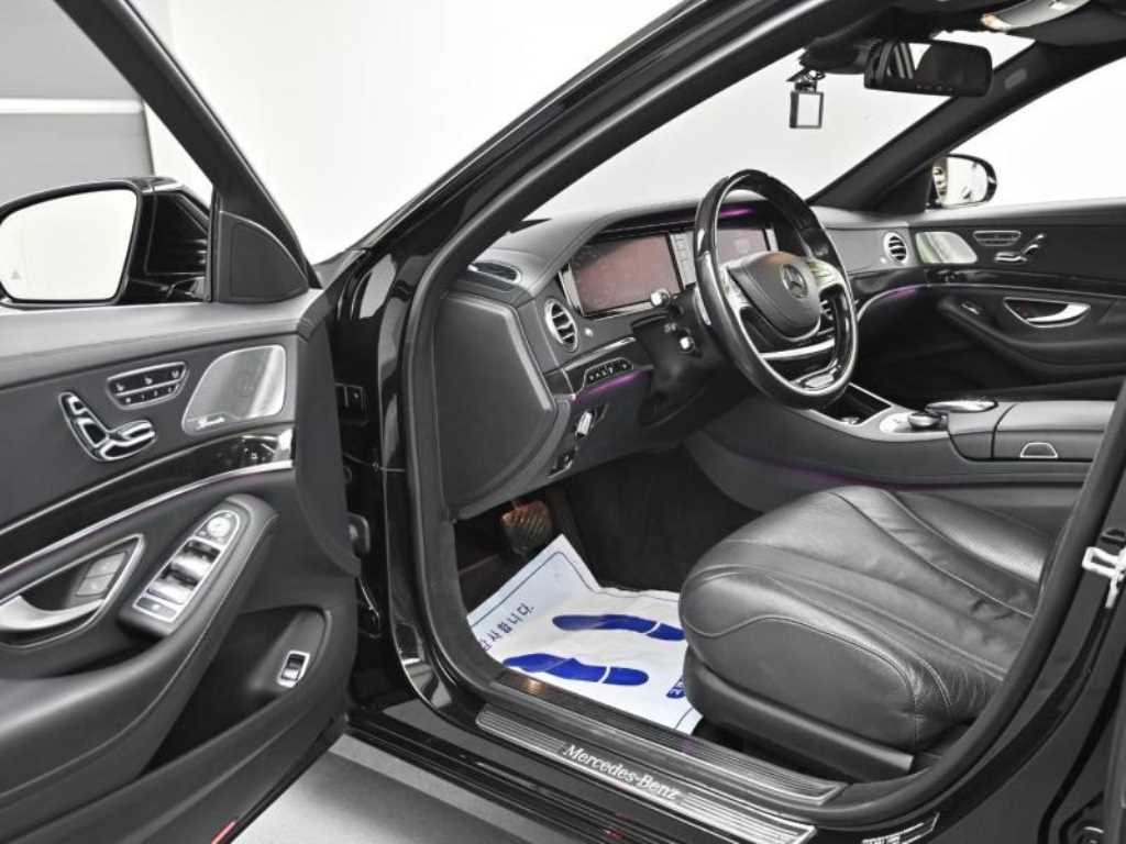 Mercedes Benz S Class - Vista 11