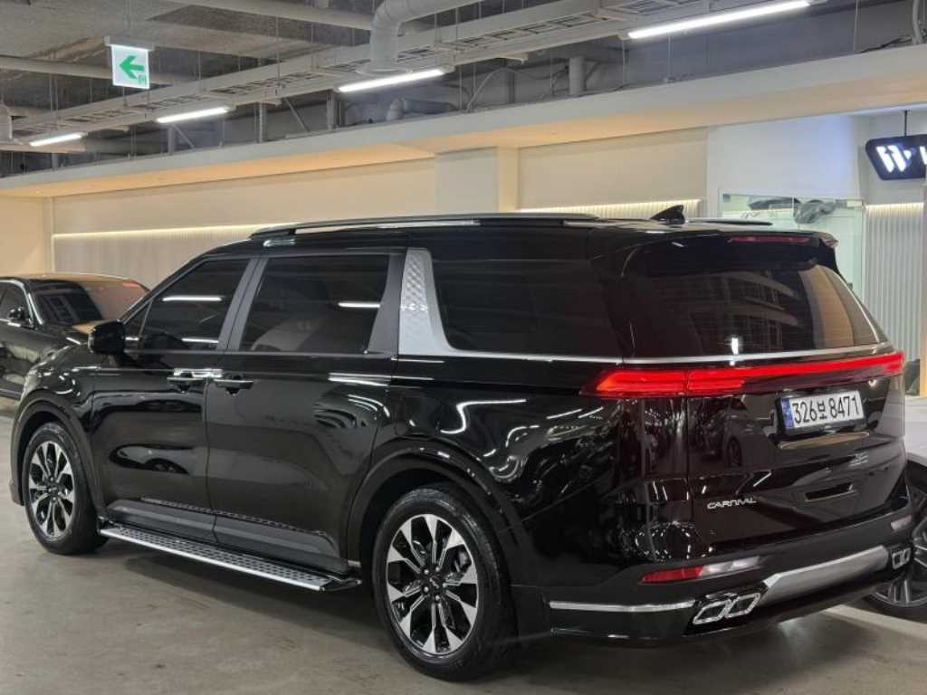 KIA Carnival - Vista 2