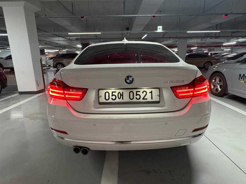 BMW 4 Series - Vista 5