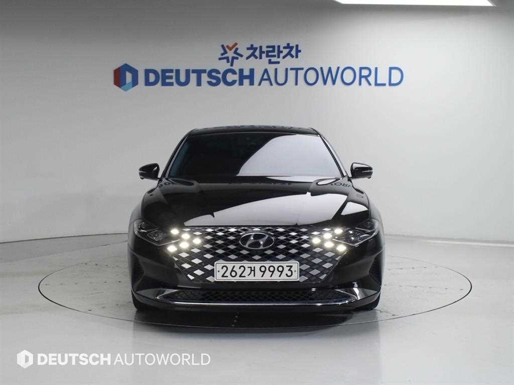 HYUNDAI Grandeur - Vista 3