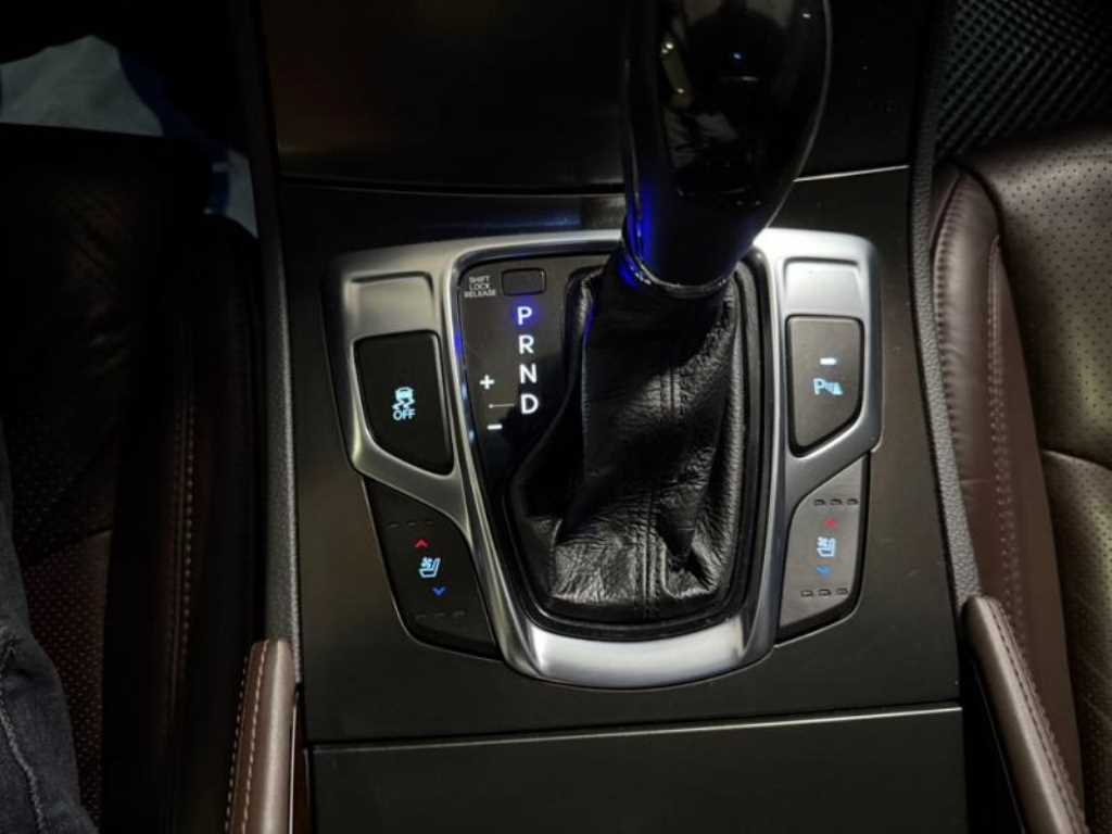 HYUNDAI Grandeur 2015 Blanco - Importación desde Corea - HF Imports Iquique - Foto 13