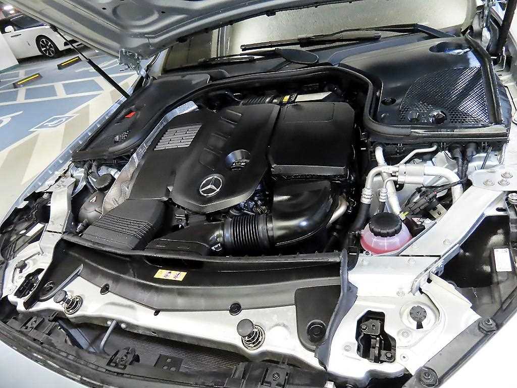 Mercedes Benz CLS Class 2022 Gris - Importación desde Corea - HF Imports Iquique - Foto 19