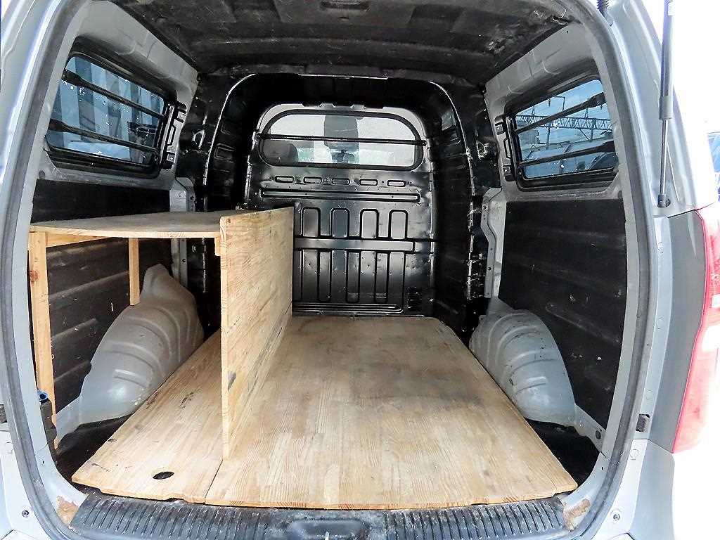 HYUNDAI Starex 2021 Plateado - Importación desde Corea - HF Imports Iquique - Foto 17