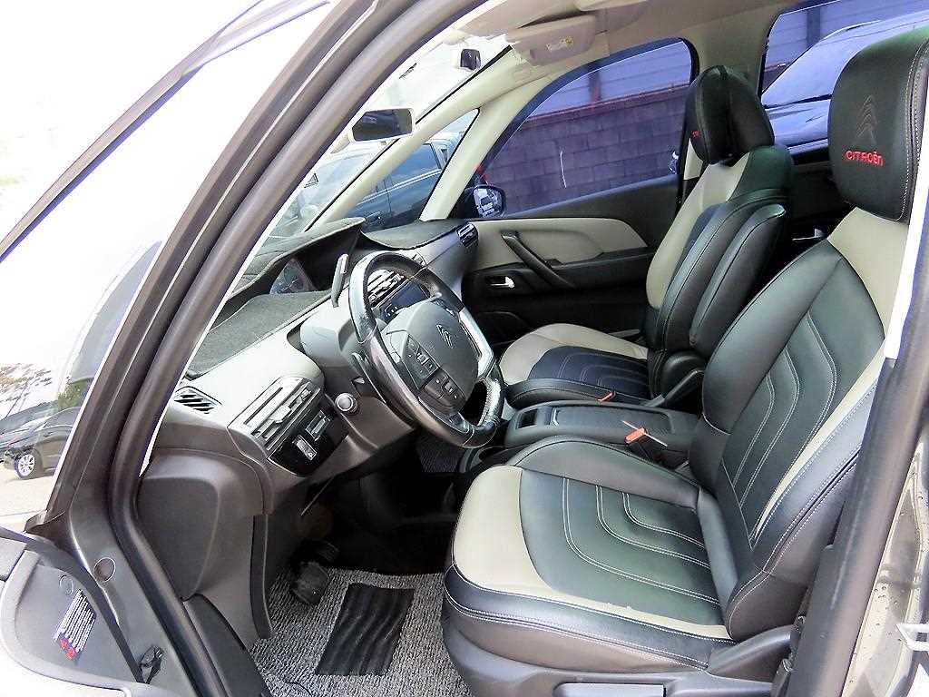 Citroen C4 - Vista 5