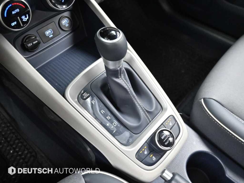 HYUNDAI Venue - Vista 9