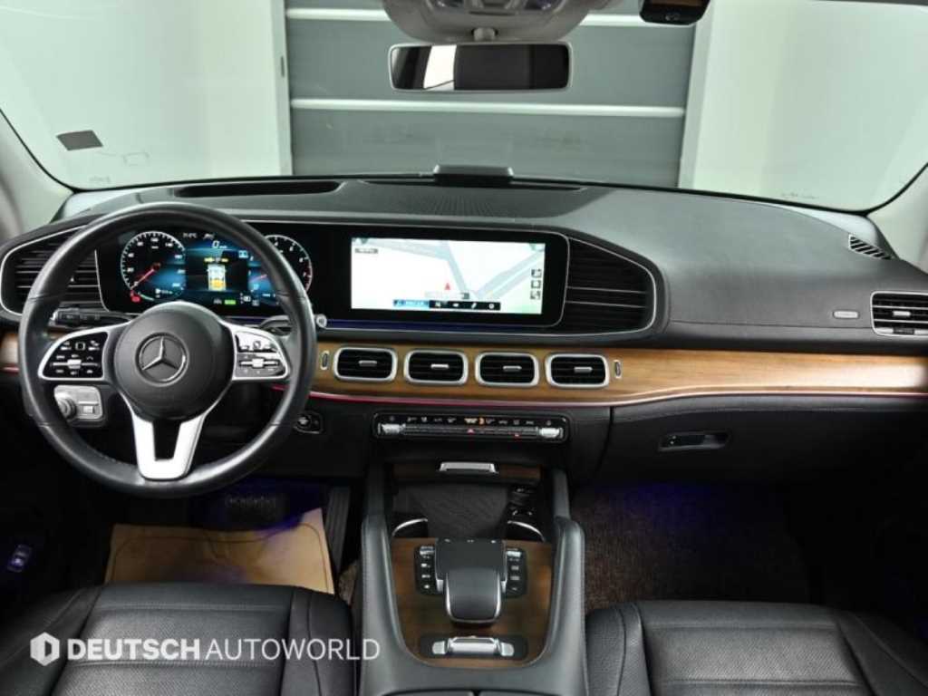 Mercedes Benz GLE Class - Vista 7