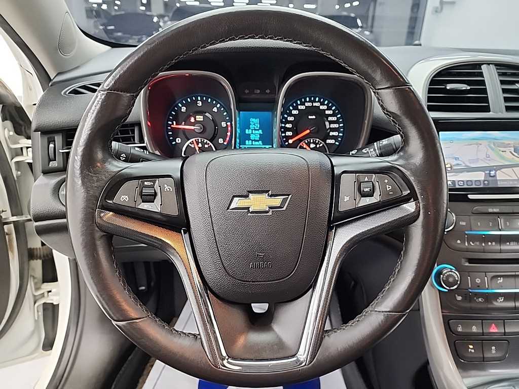 Chevrolet Malibu - Vista 9