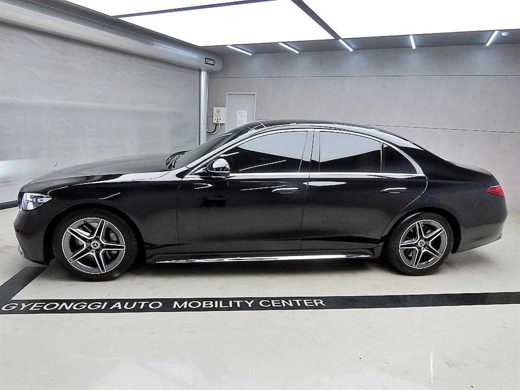 Mercedes Benz S Class - Vista 4