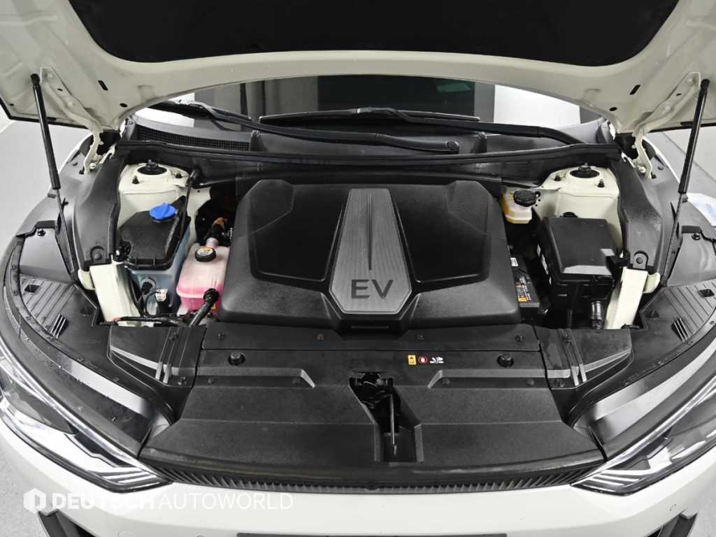 KIA EV6 - Vista 6