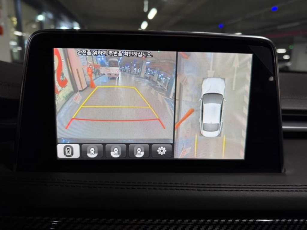 Genesis G70 - Vista 11