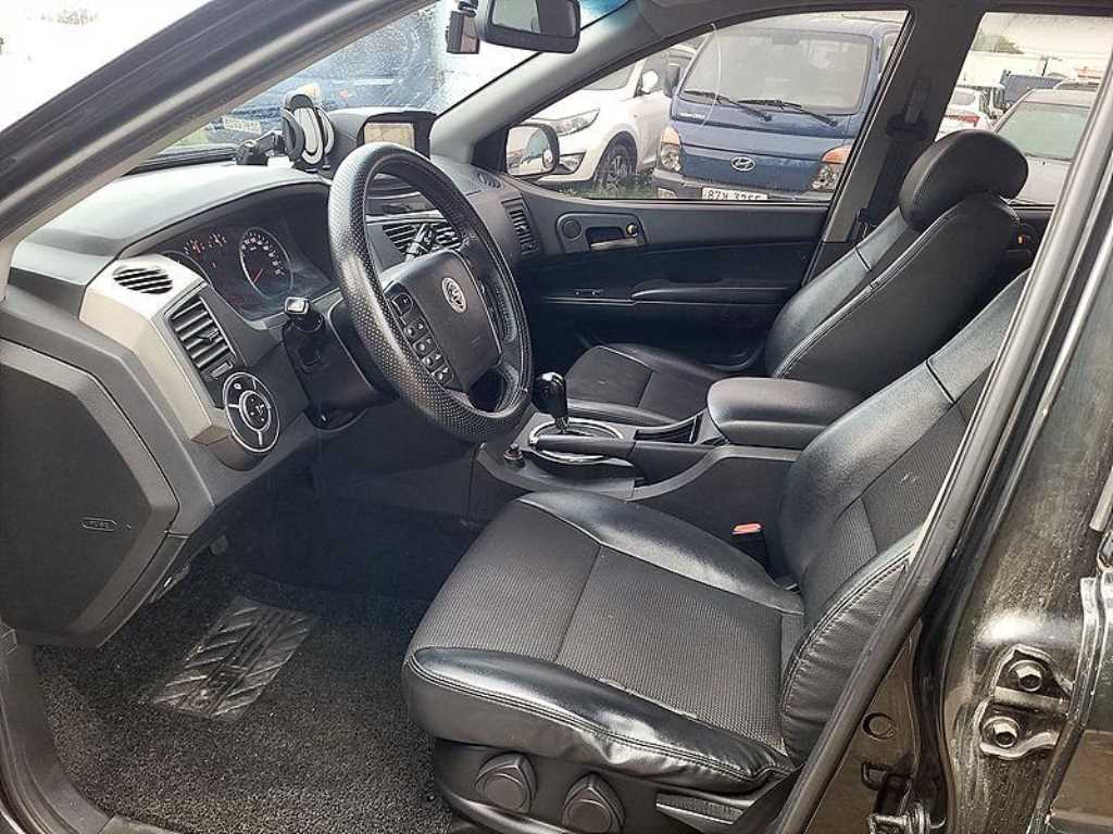 Ssangyong Korando - Vista 8