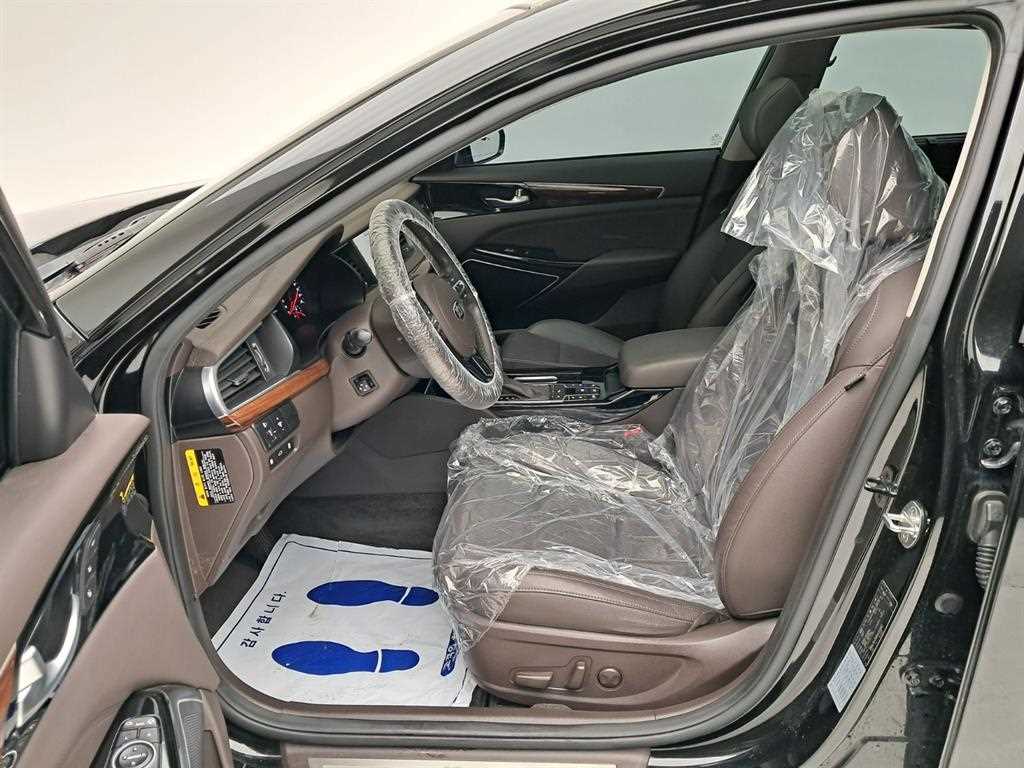 KIA K7 - Vista 11