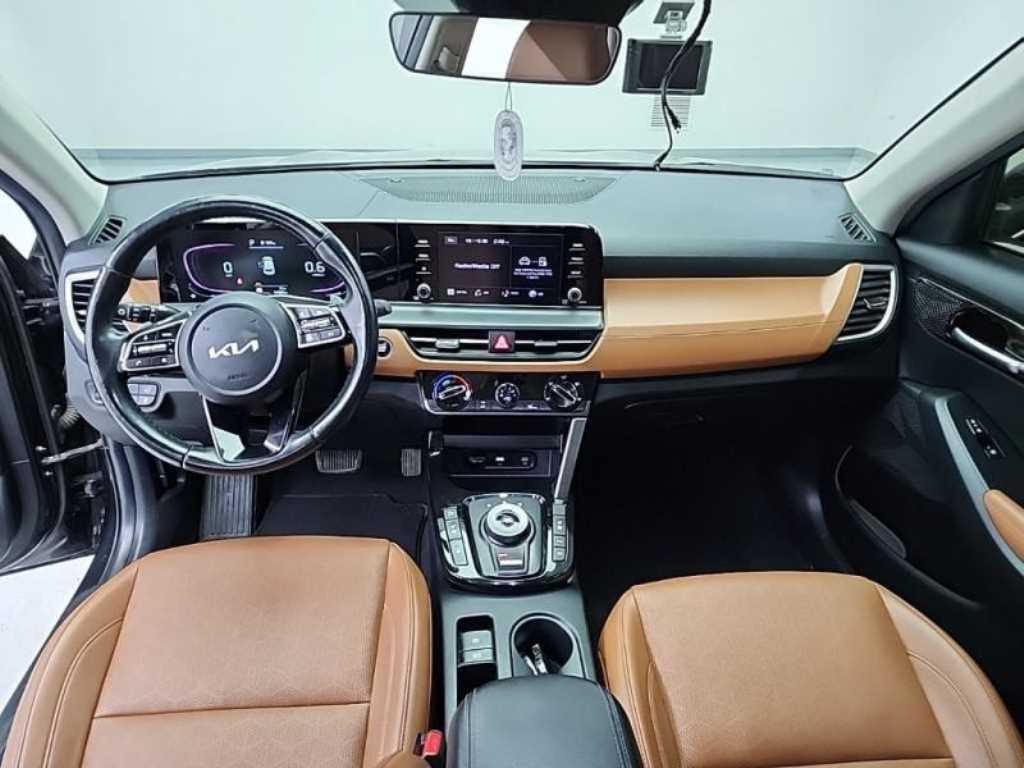 KIA Seltos - Vista 7