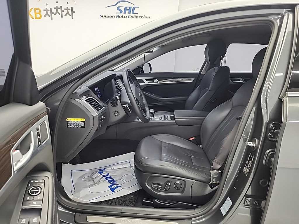 Genesis G80 - Vista 11