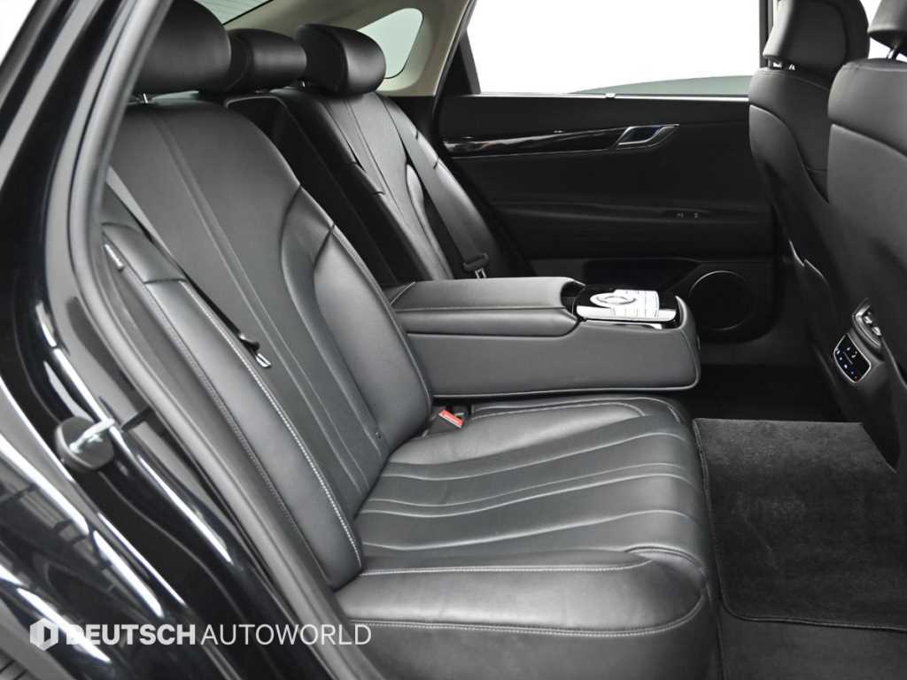 Genesis G80 - Vista 12