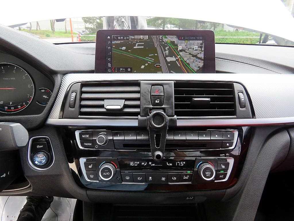 BMW 3 series 2018 Blanco - Importación desde Corea - HF Imports Iquique - Foto 14