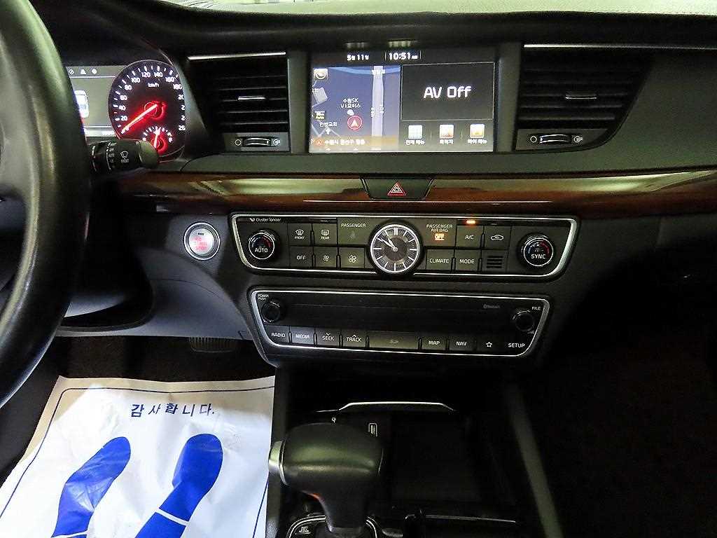 KIA K7 - Vista 11